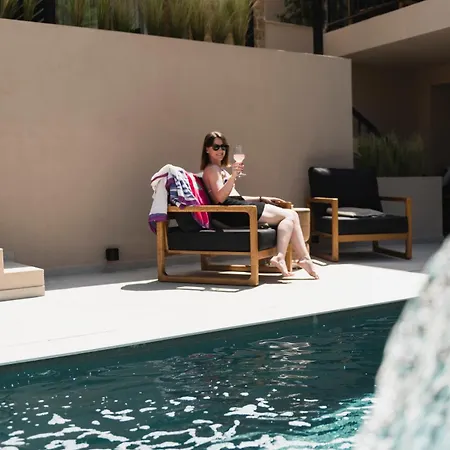 Revi Mountain Boutique 4* Калаврита