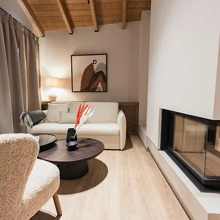 Hotel Revi Mountain Boutique 4*
