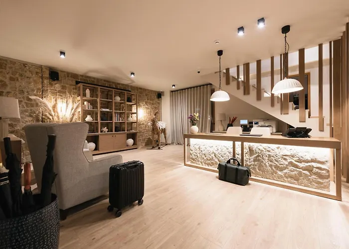 Revi Mountain Boutique Szálloda 4*